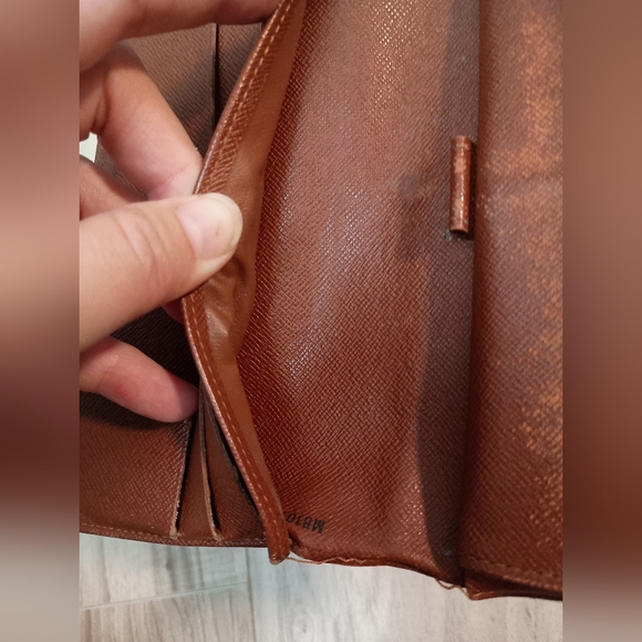 Authentic Louis Vuitton Monogram Canvas Porte Tresor International Wallet - Picture 10 of 12